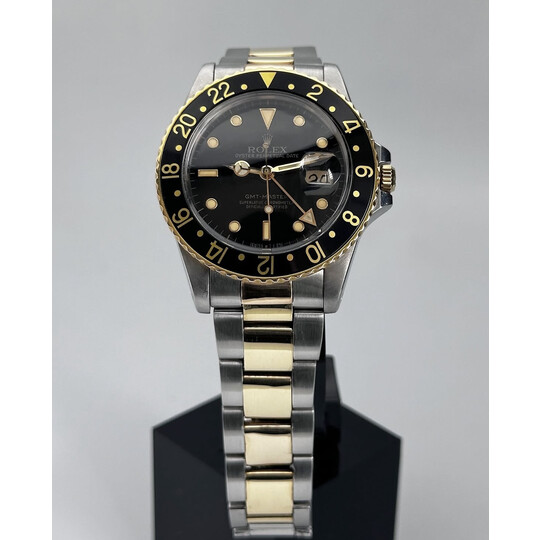 39mm • 1979 Rolex GMT-Master 16753 Steel Gold T<25